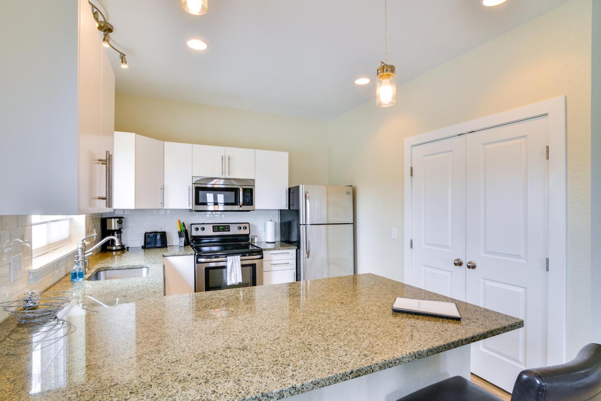 Downtown Buena Vista Condo Walk To River And Cafes! Екстериор снимка